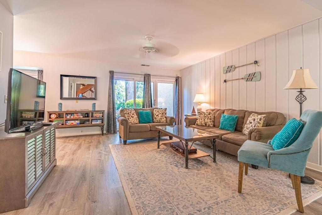 Pet Friendly! 503 Plantation Club Walk To Pool Sleeps 6 Sea Pines Villa Hilton Head Island Eksteriør bilde