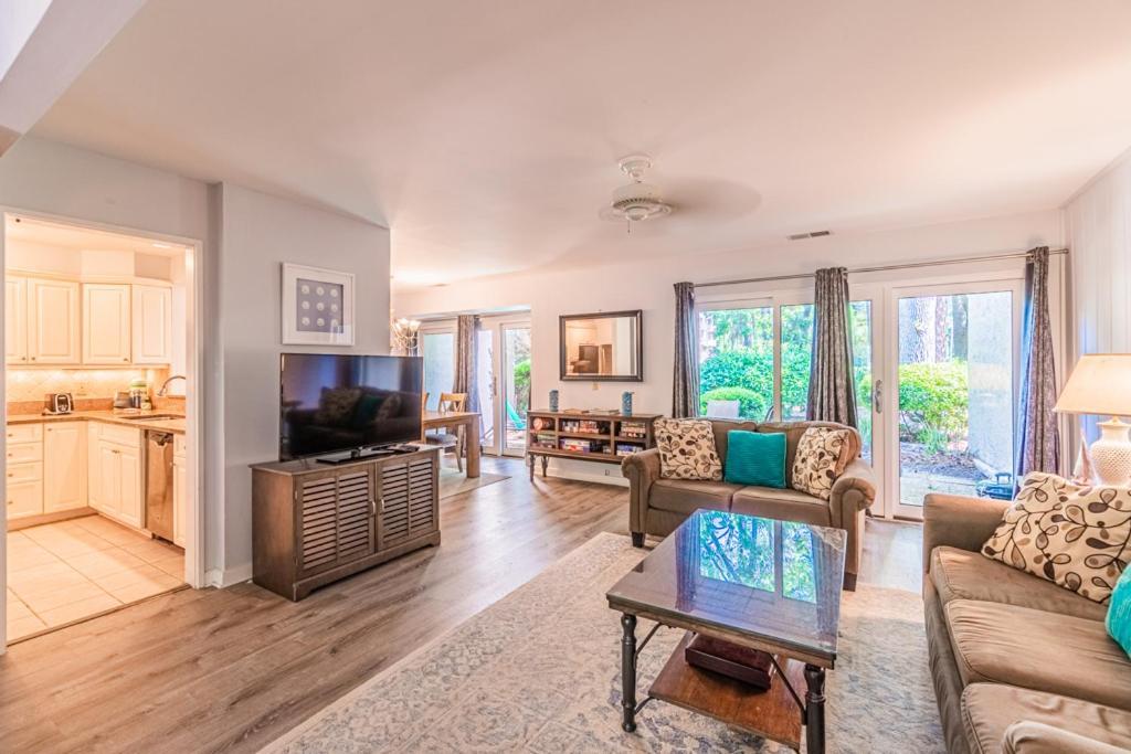 Pet Friendly! 503 Plantation Club Walk To Pool Sleeps 6 Sea Pines Villa Hilton Head Island Eksteriør bilde