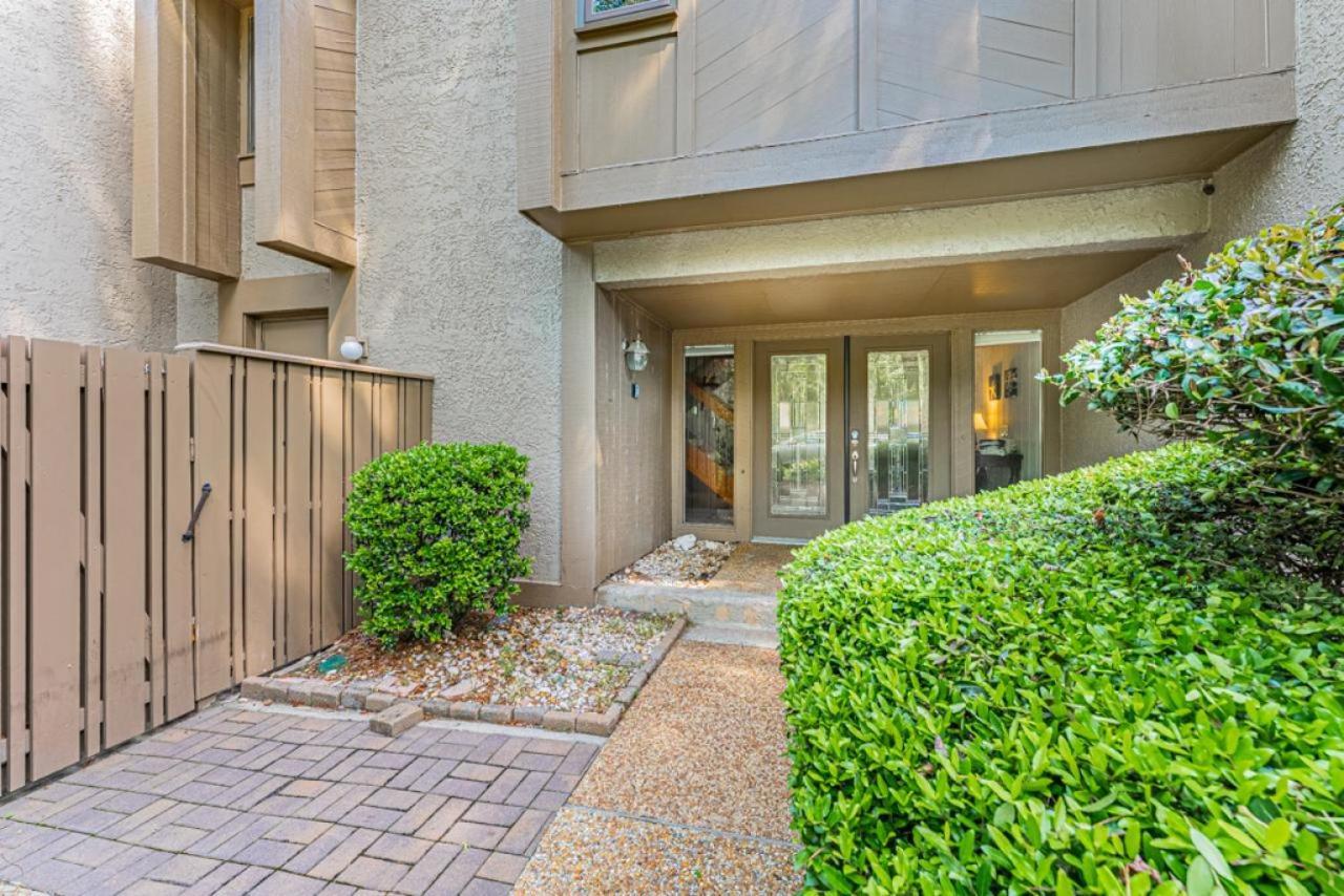 Pet Friendly! 503 Plantation Club Walk To Pool Sleeps 6 Sea Pines Villa Hilton Head Island Eksteriør bilde
